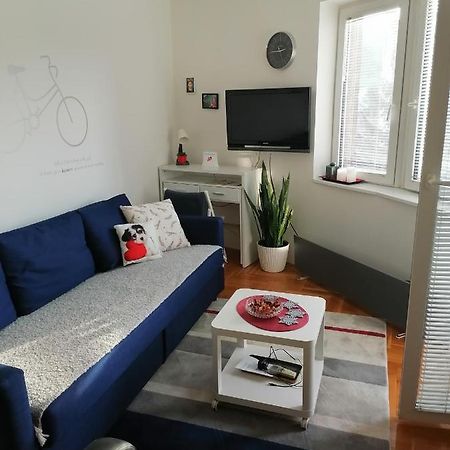 Anka Apartman 斯梅代雷沃 外观 照片