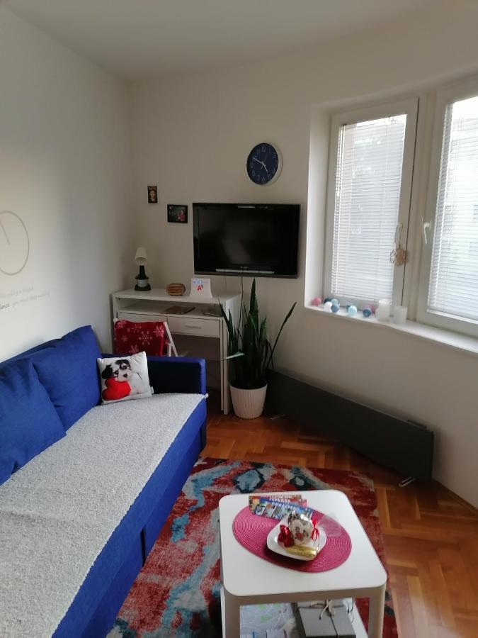 Anka Apartman 斯梅代雷沃 外观 照片